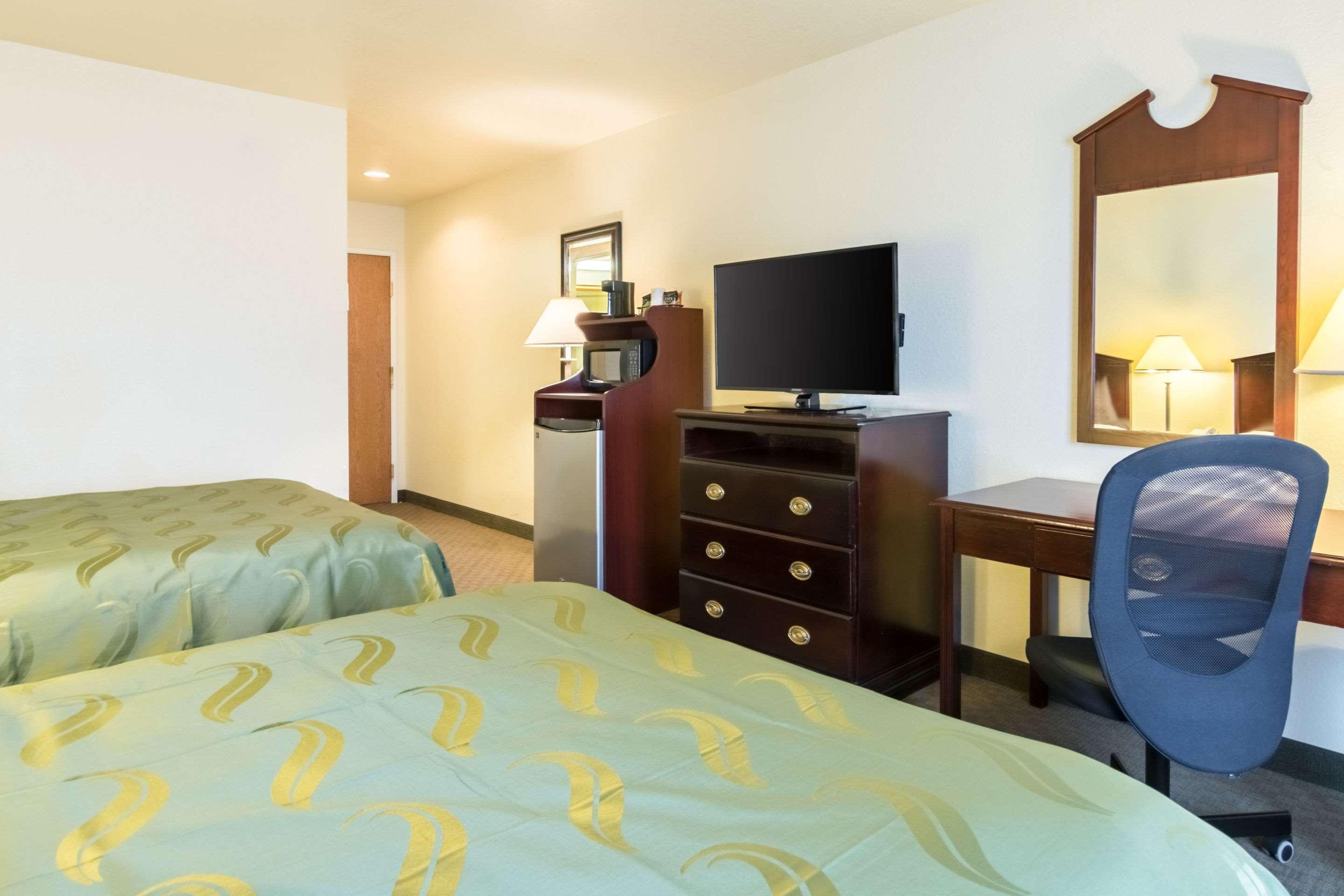 Quality Inn & Suites Of Alma - Northeast From Fort Smith Екстериор снимка