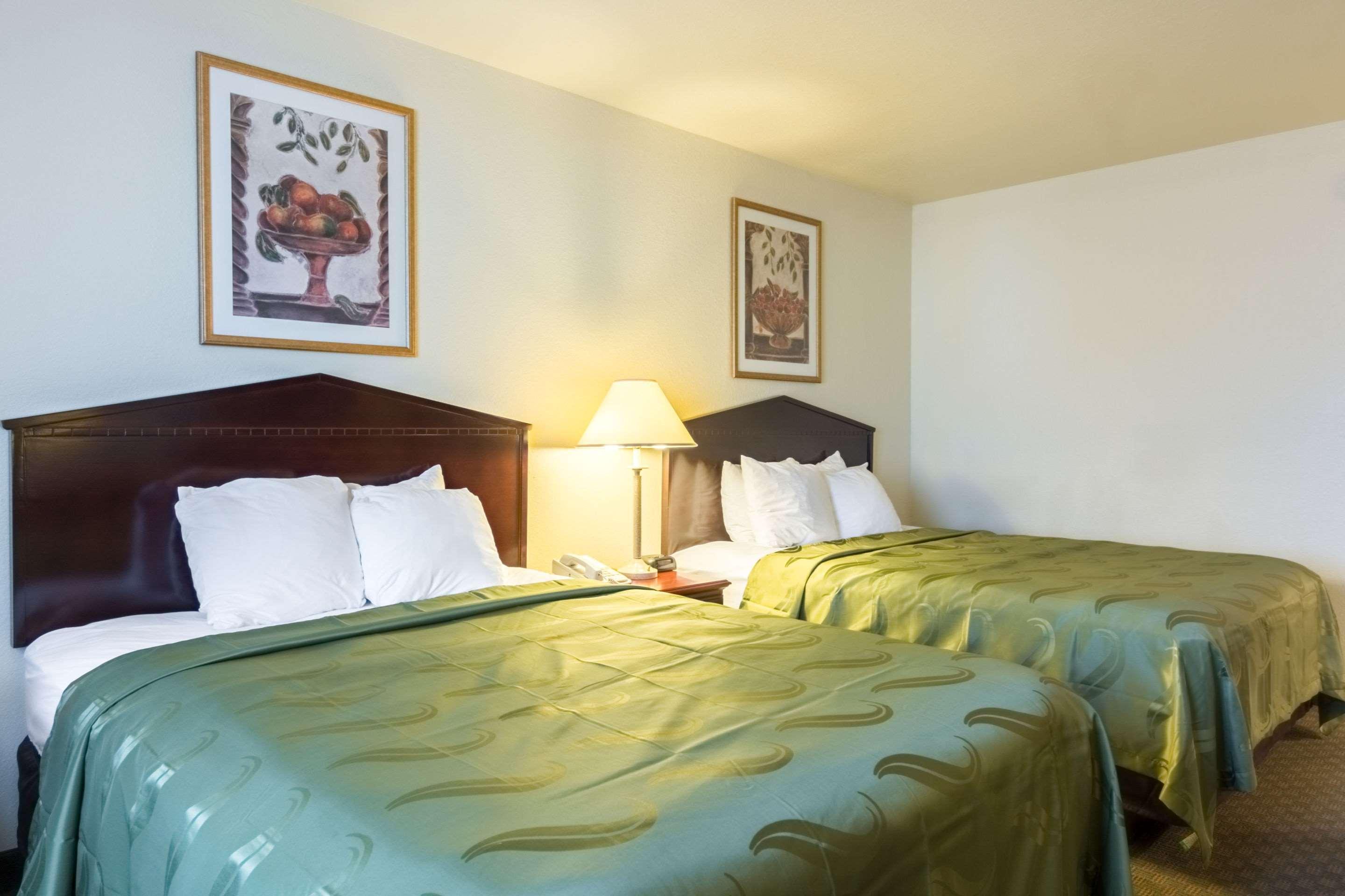 Quality Inn & Suites Of Alma - Northeast From Fort Smith Екстериор снимка