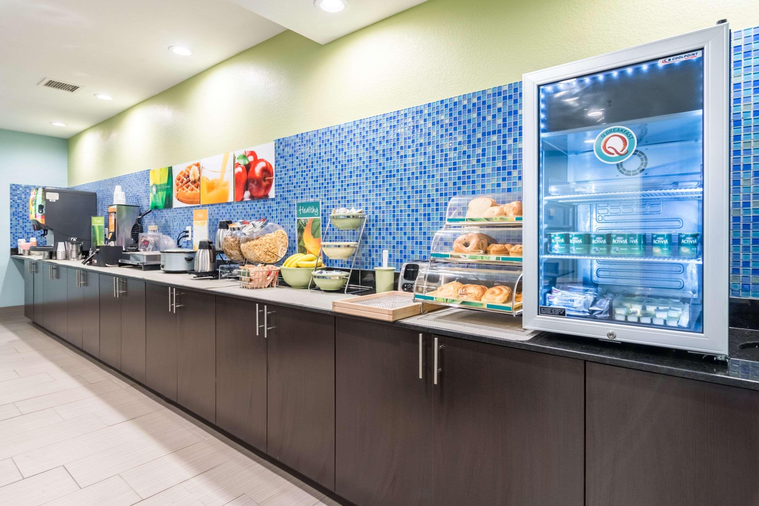 Quality Inn & Suites Of Alma - Northeast From Fort Smith Екстериор снимка