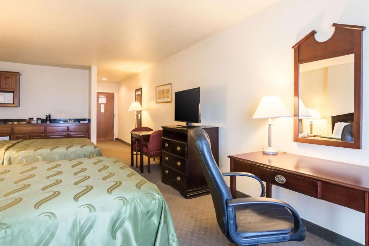 Quality Inn & Suites Of Alma - Northeast From Fort Smith Екстериор снимка